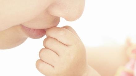 美国试管婴儿很容易解决孩子因素引起的不孕症